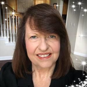 Meet your Posher, Pauline